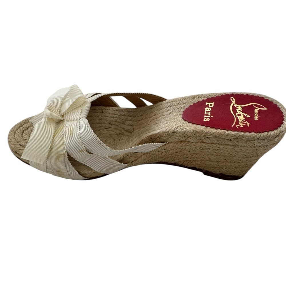 NEW Christian Louboutin Women's Tiburon Cream Wedge Espadrille  sz 38 / 7